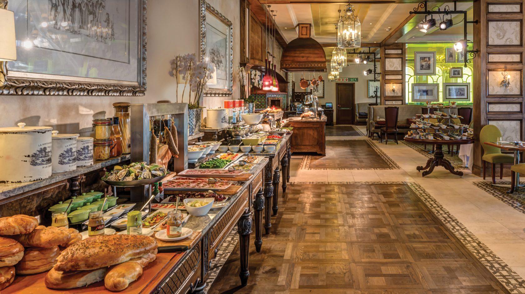 Pivot Hotel Montecasino Йоханесбург Екстериор снимка