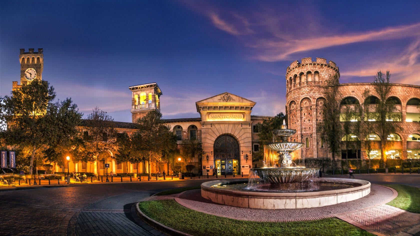 Pivot Hotel Montecasino Йоханесбург Екстериор снимка