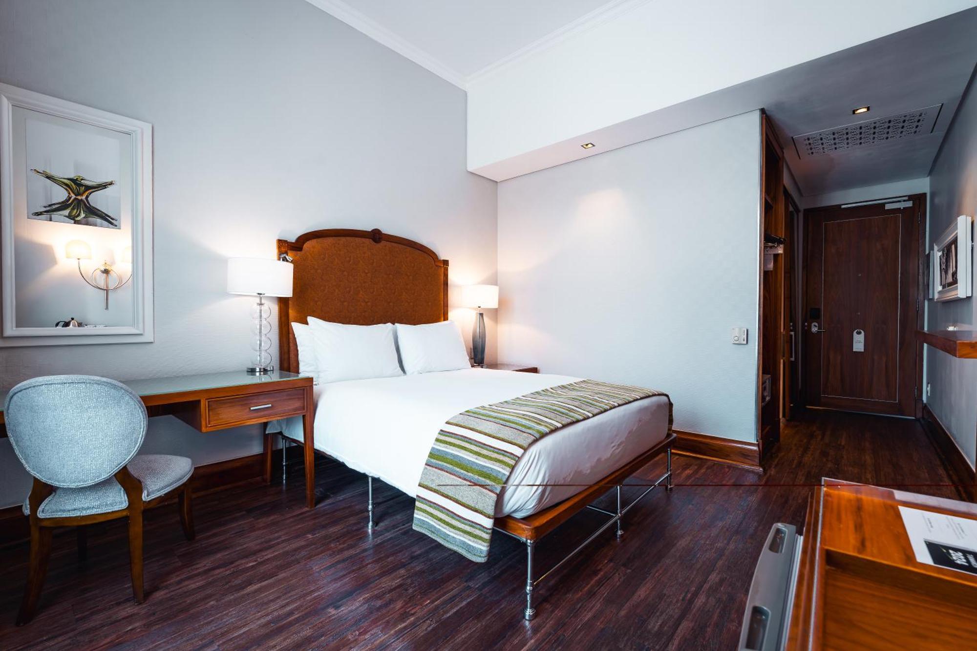Pivot Hotel Montecasino Йоханесбург Екстериор снимка