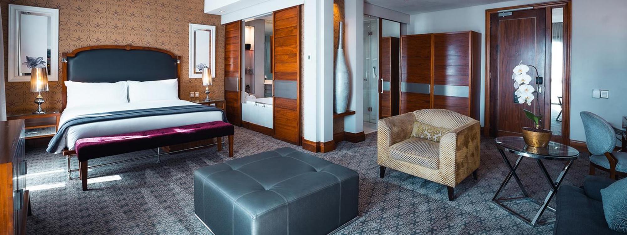 Pivot Hotel Montecasino Йоханесбург Екстериор снимка