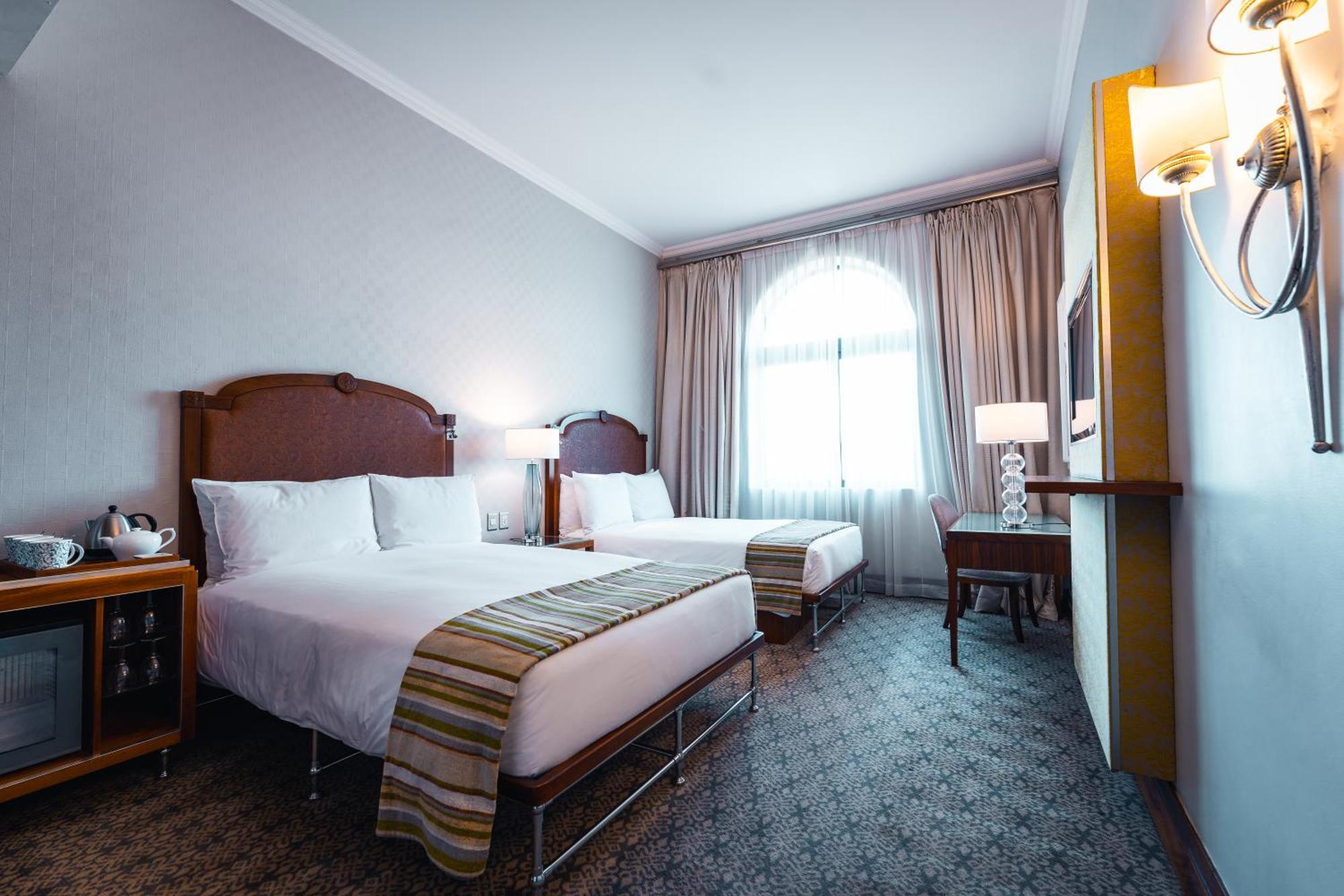 Pivot Hotel Montecasino Йоханесбург Екстериор снимка