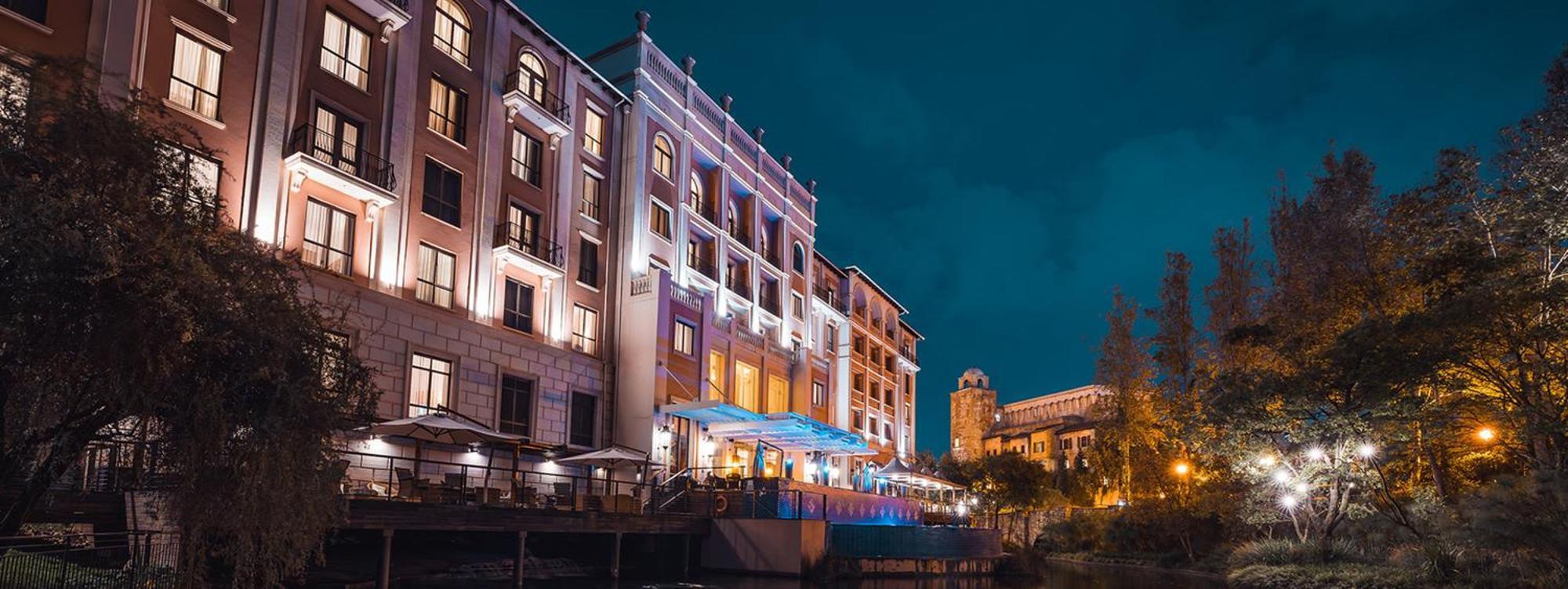 Pivot Hotel Montecasino Йоханесбург Екстериор снимка